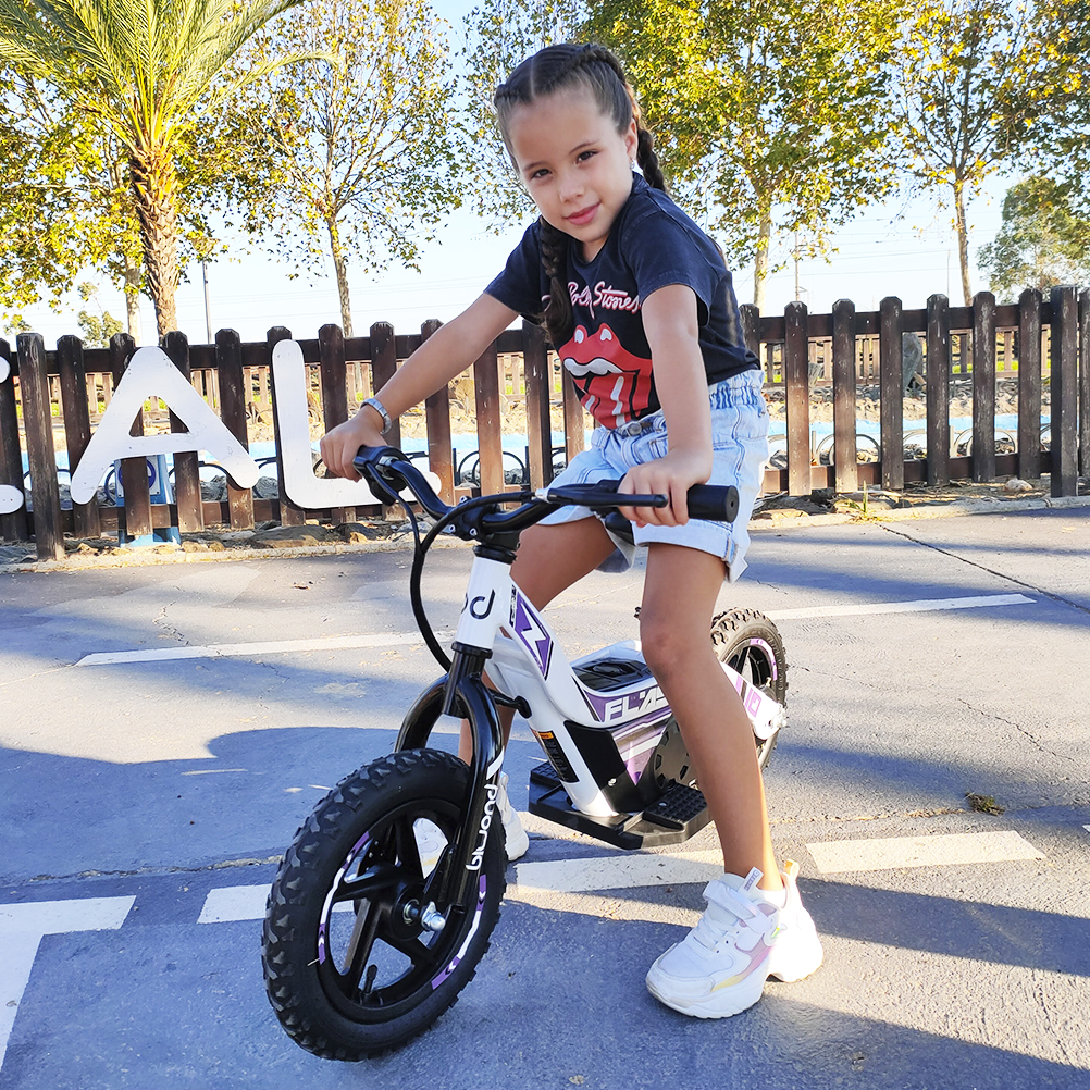 Bicicleta Eléctrica Flash Rojo Biwond Reacondicionado > Movilidad Electrica  > Electro Hogar > Infantil > Bicicleta Infantil